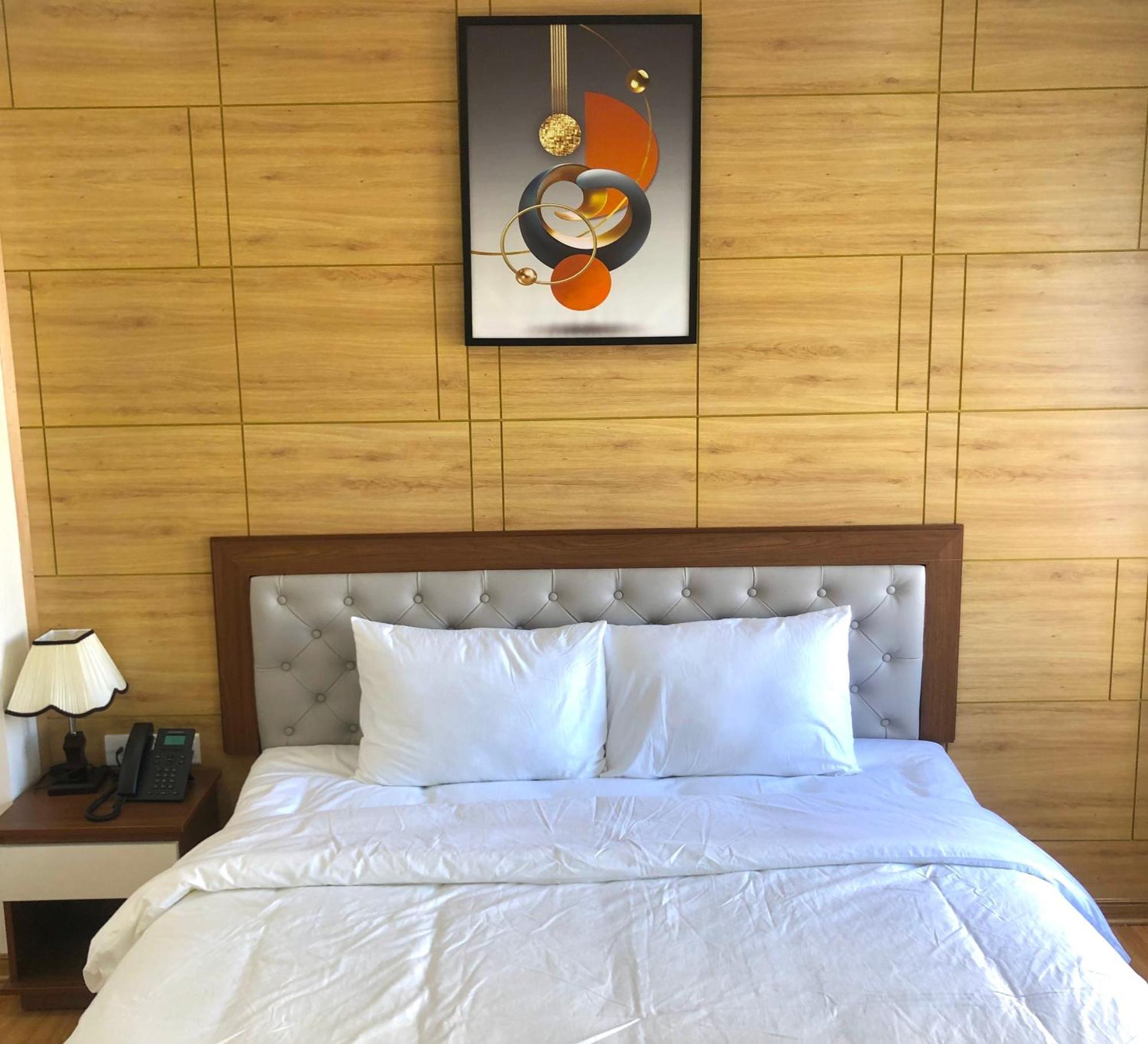 Khach San Xa Nu Hotel Kon Tum Buitenkant foto