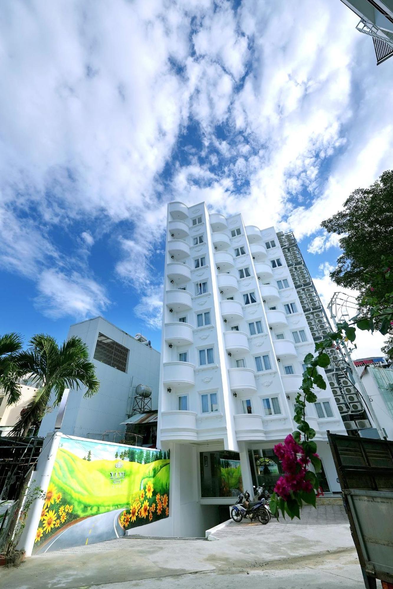 Khach San Xa Nu Hotel Kon Tum Buitenkant foto